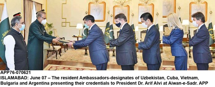 APP76-070621President-Islamabad