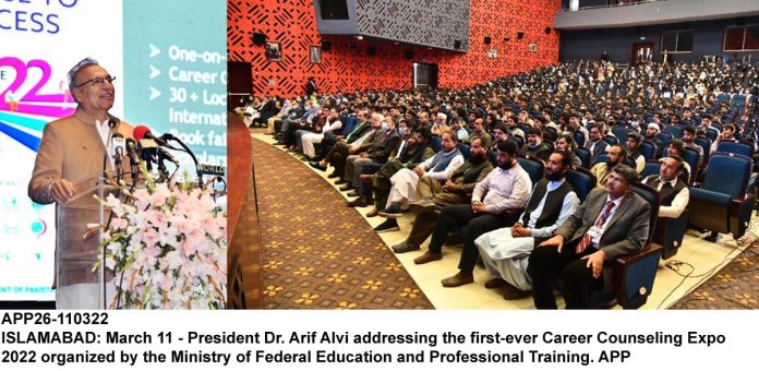 APP26-110322President-Islamabad