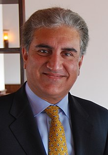 Shah_Mehmood_Qureshi_-_2011_(cropped)