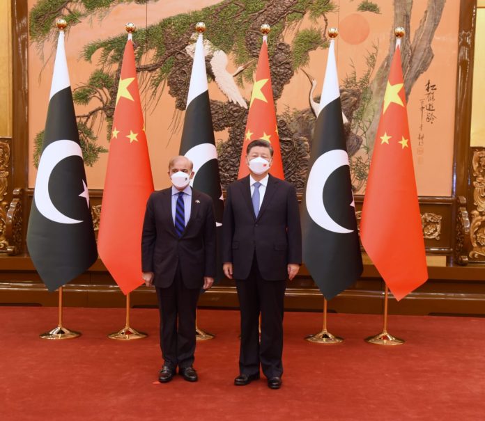 pak-china-696x605