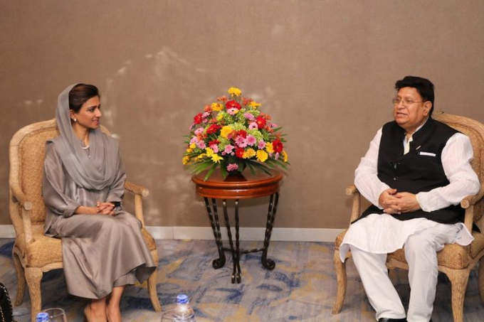 hina with bangladish f m